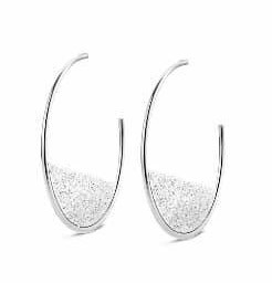 Victoria silver patterned earring